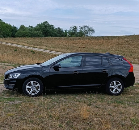 Volvo V60 cena 46500 przebieg: 197000, rok produkcji 2016 z Pyzdry małe 667